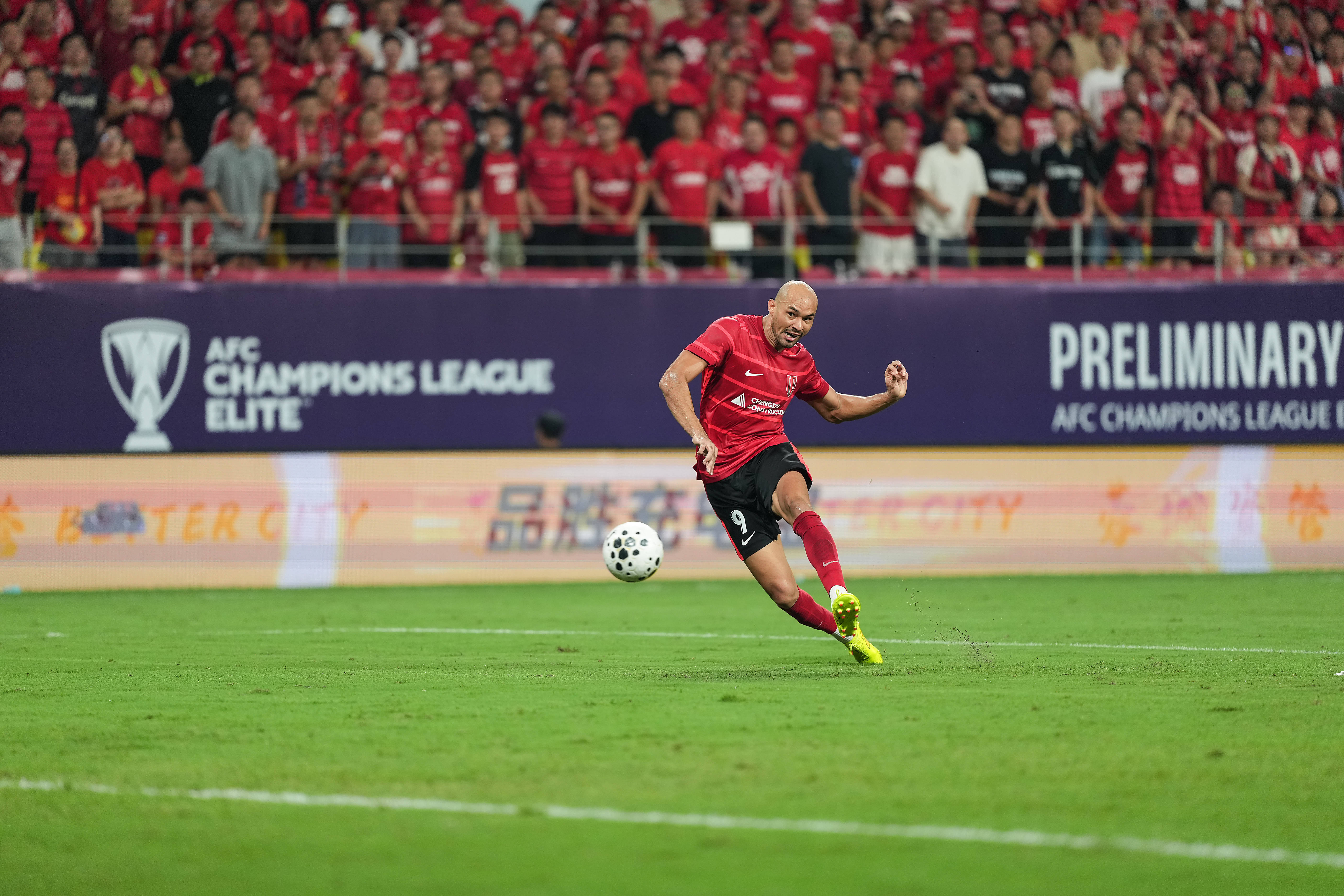 开云体育-关于冲刺阶段体能课后，成都蓉城豪取连胜备战意甲，信心回归，控场能力受关注的信息