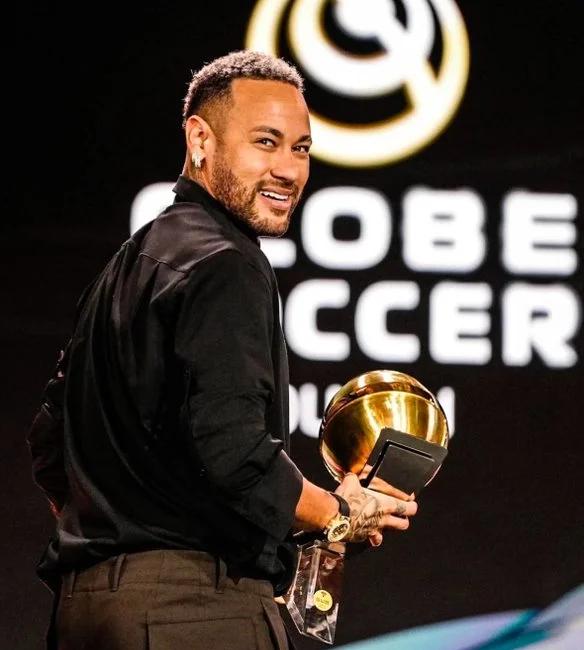 包含内马尔新星高光表现表现惊艳，FPX未来可期！的词条