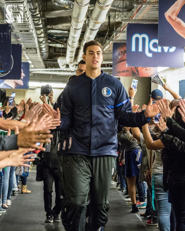 开云-科维托娃迎来三赛季高光表现，独行侠球迷沸腾！的简单介绍